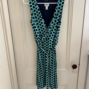 Chic Teal and Navy Geometric Midi Dress